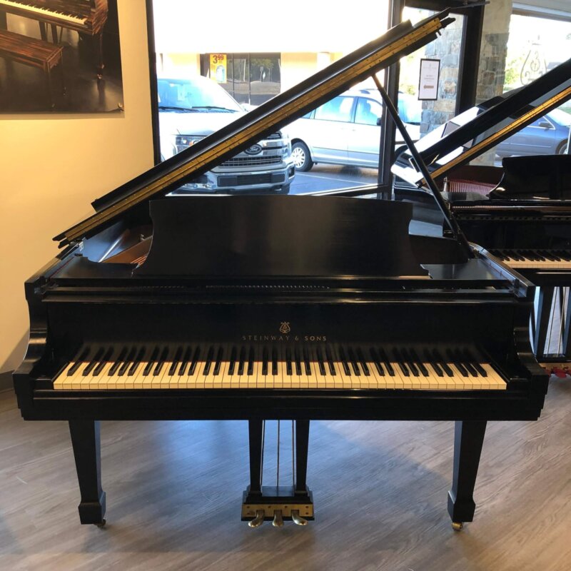 ___SteinwayL472857_Front.5540992270007707852