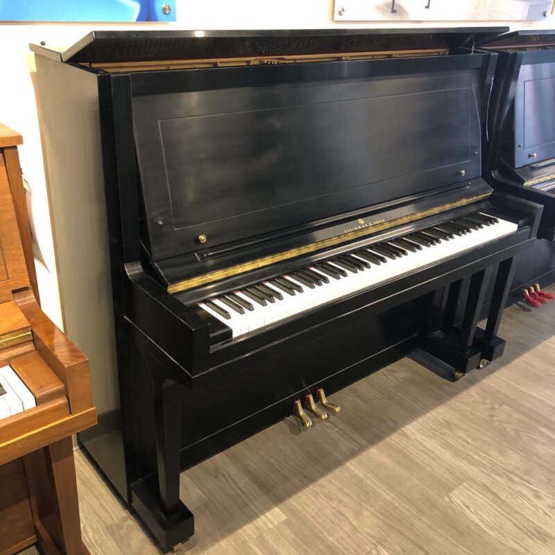 SteinwayK52_Base