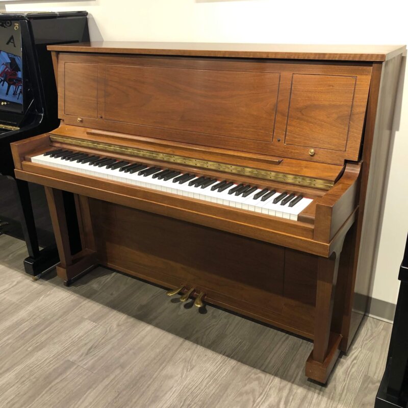 SteinwayWalnut_Treble